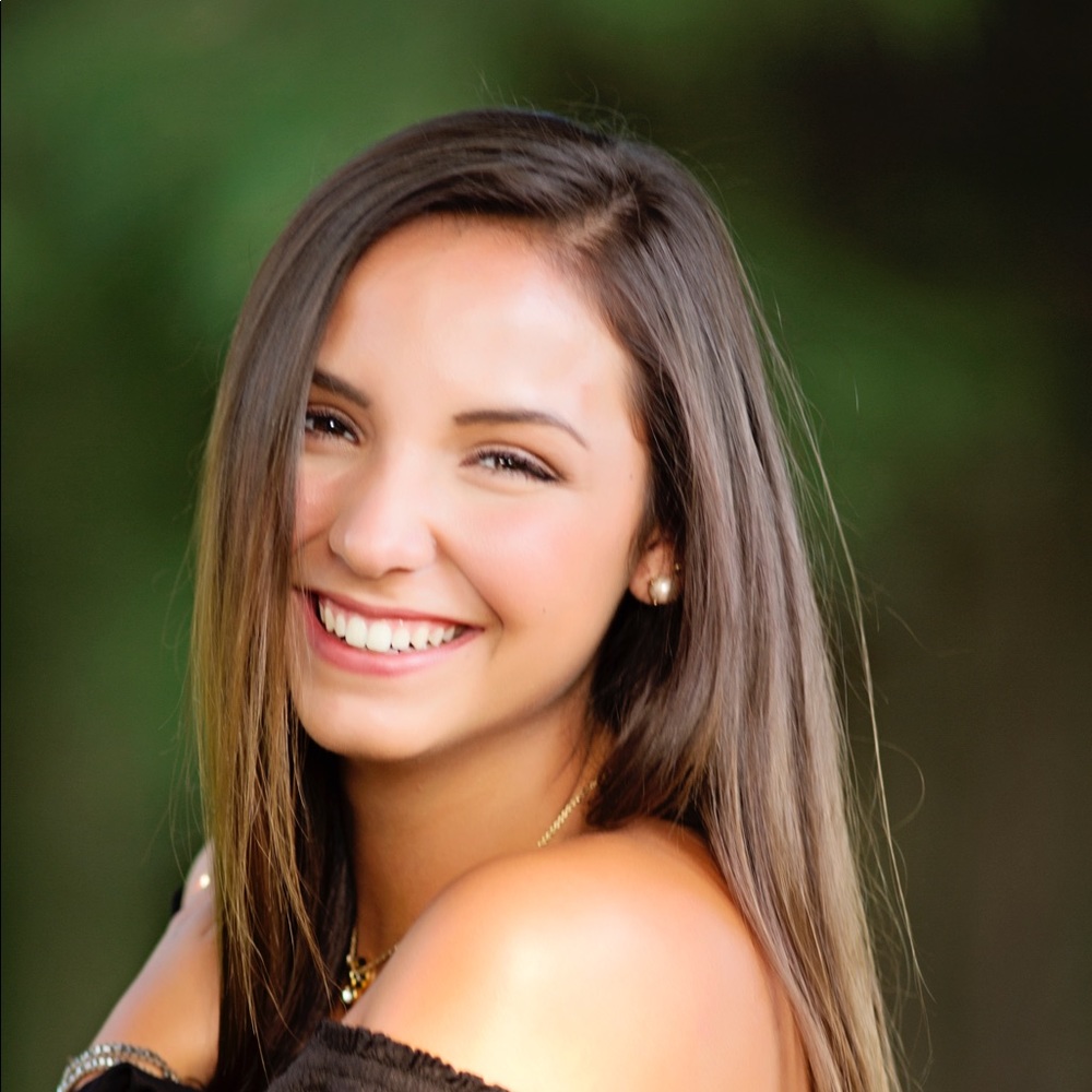 Meet your Posher, Alessia